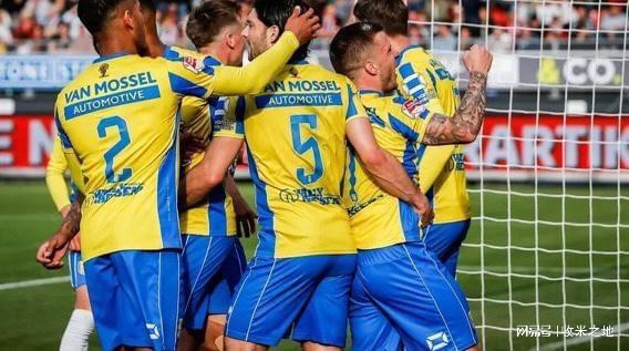 本届比赛中 本届比赛中