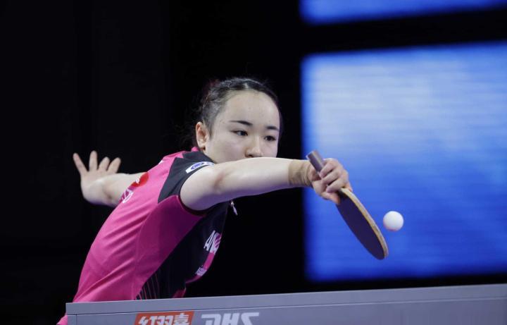 中国足球焦点！动力伞点亮苏超夜空，镇江开创体育旅游新模式