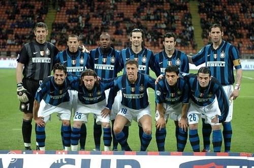 一人肋部创 一人肋部创